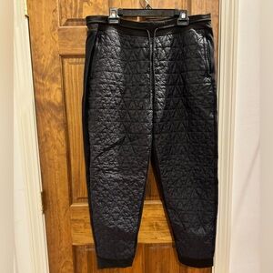 Athleta Solstice Insulated Jogger, 16, black